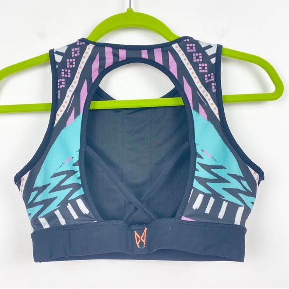 MINKPINK MOVE REVOLVE Abstract Multicolor Graphic Low Support Sports Bra X-Small - Picture 2 of 4